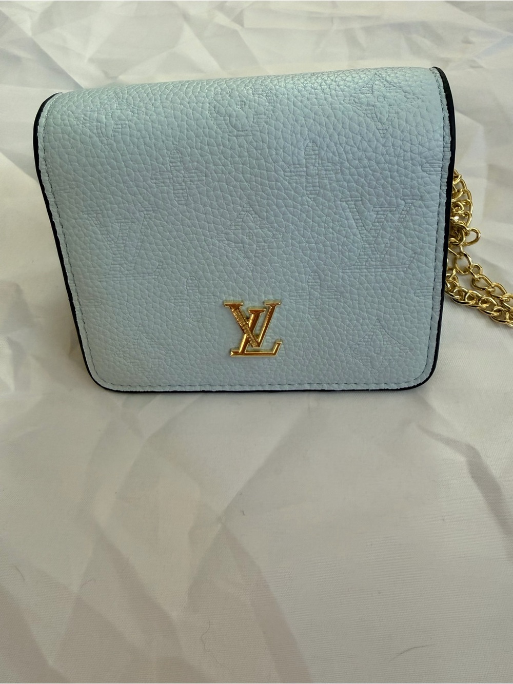 Source Unknown Mini Trifold Wallets in Light Blue, Cream & Coral - Picture 2 of 8